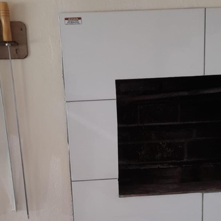 Casa Ampla Com Lareira E Churrasqueira Canela Esterno foto